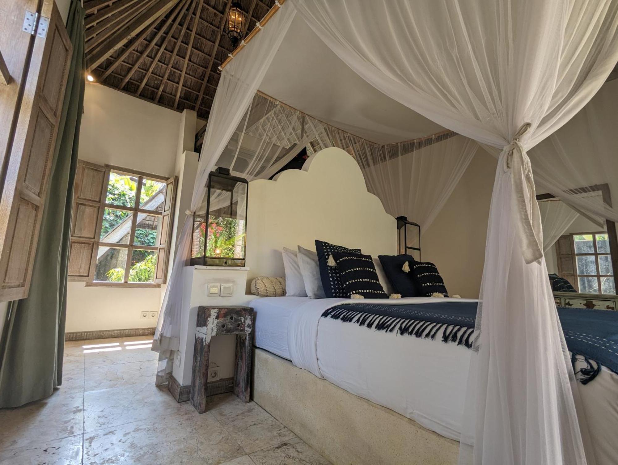 Unique 3Br Villa With Pool 5 Minute Walk To The Pererenan Beach Canggu  Exterior photo